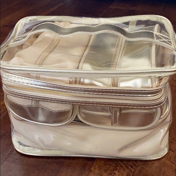 Cosmetic Train Case Set - Picture 2 of 9